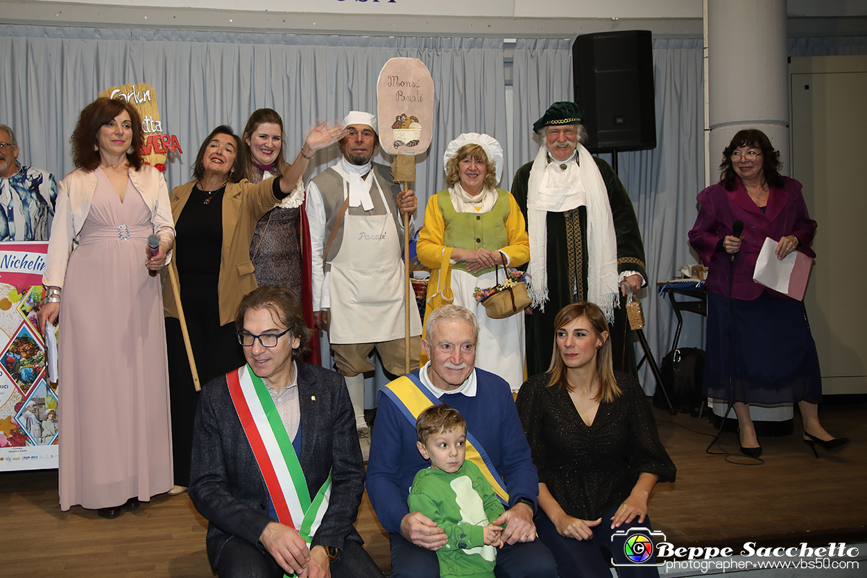 VBS_2802 - VBS_2392 - Investitura Maschere Carnevale di Nichelino 2024.jpg